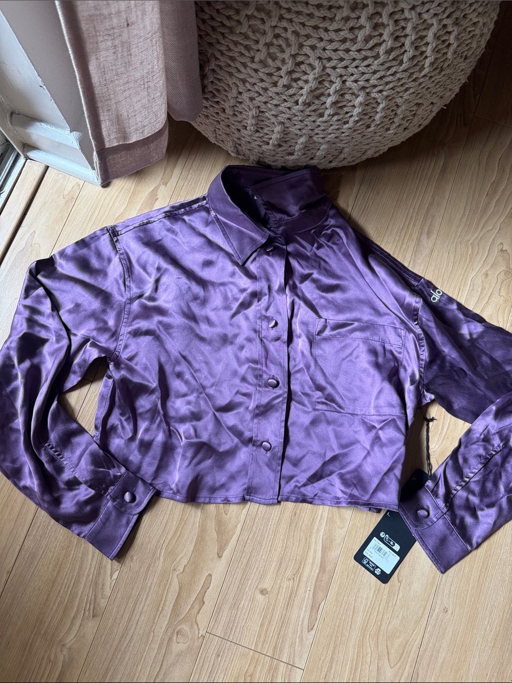 ALO Yoga Silk Luminous Cropped Button Down Long Sleeve Plum KISS